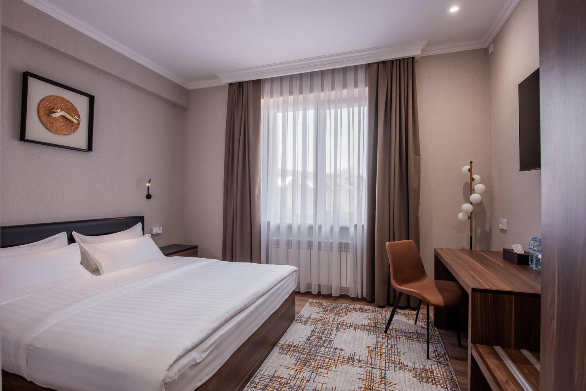 Silk Road Premium Hotel Tashkent Exterior photo
