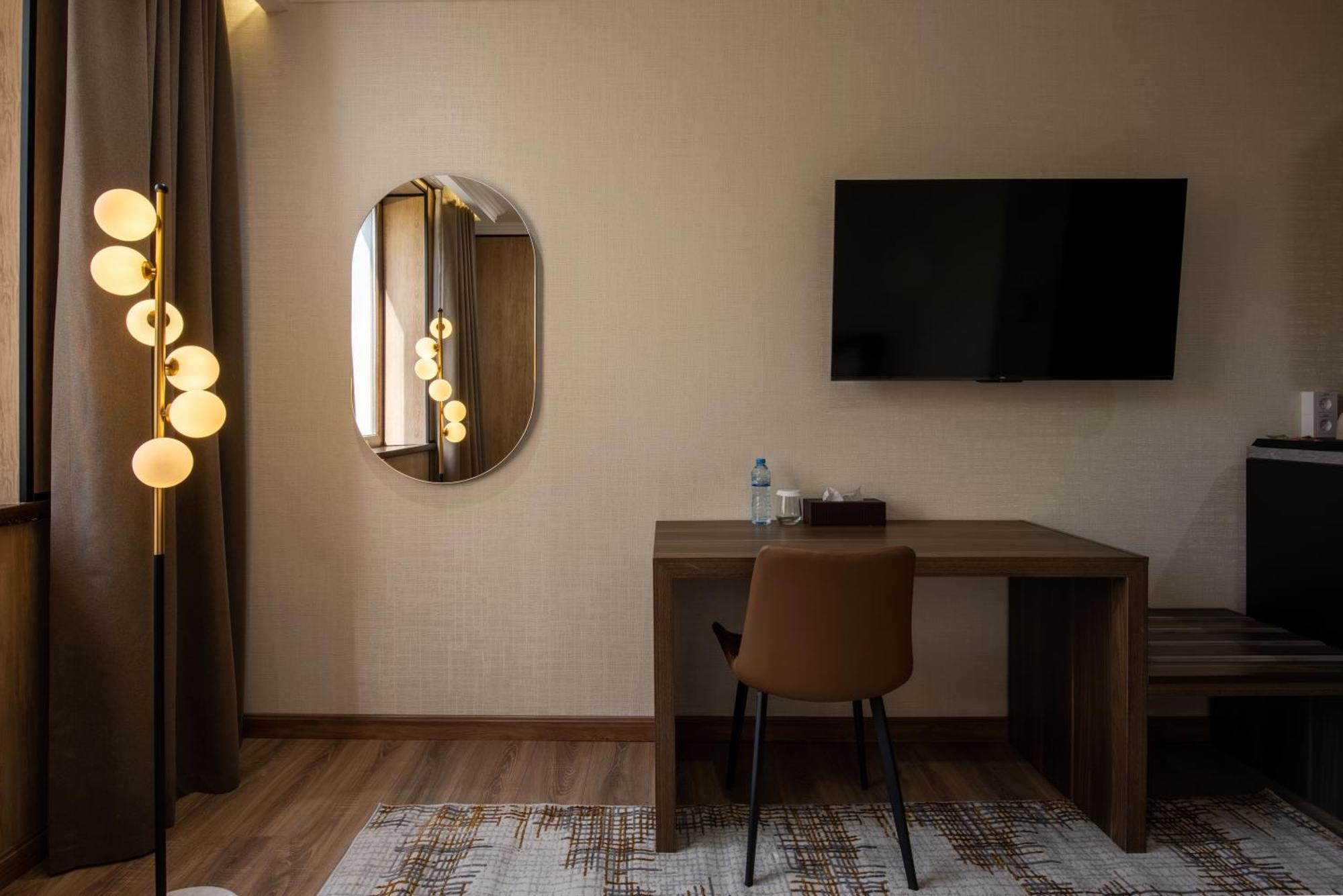 Silk Road Premium Hotel Tashkent Exterior photo