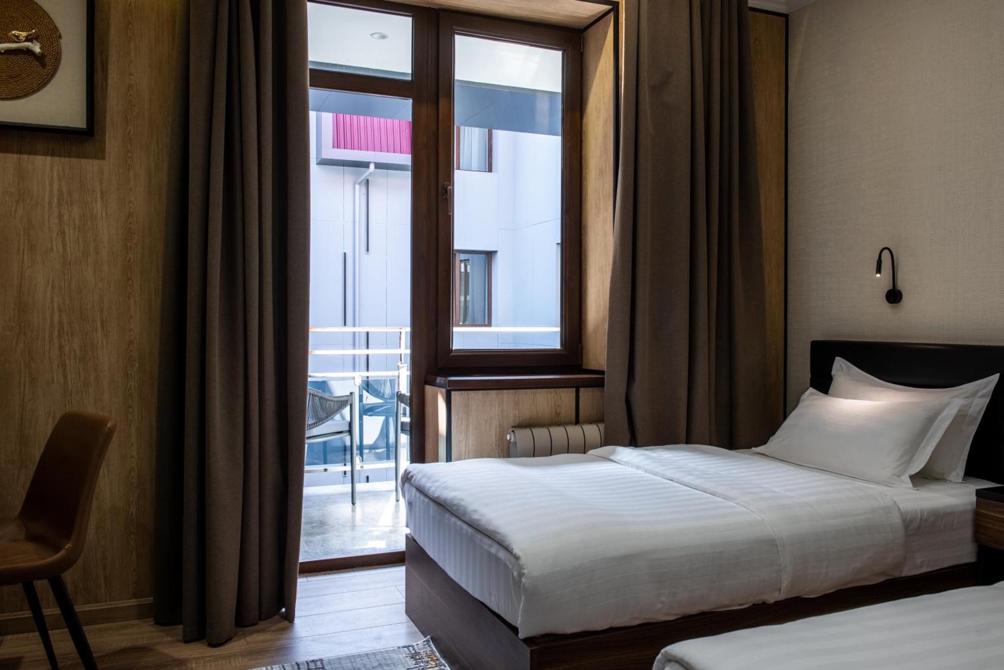 Silk Road Premium Hotel Tashkent Exterior photo
